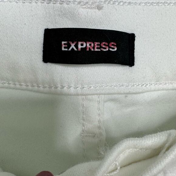 Express White Distressed Cropped Jeans Size 18S - Picture 5 of 9